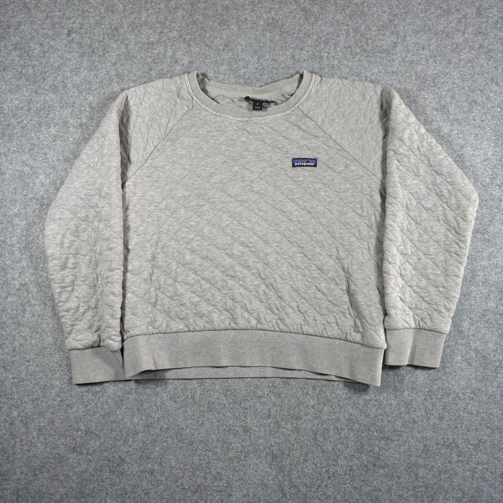 Patagonia Quilted Crewneck Sweatshirt in Light Gray